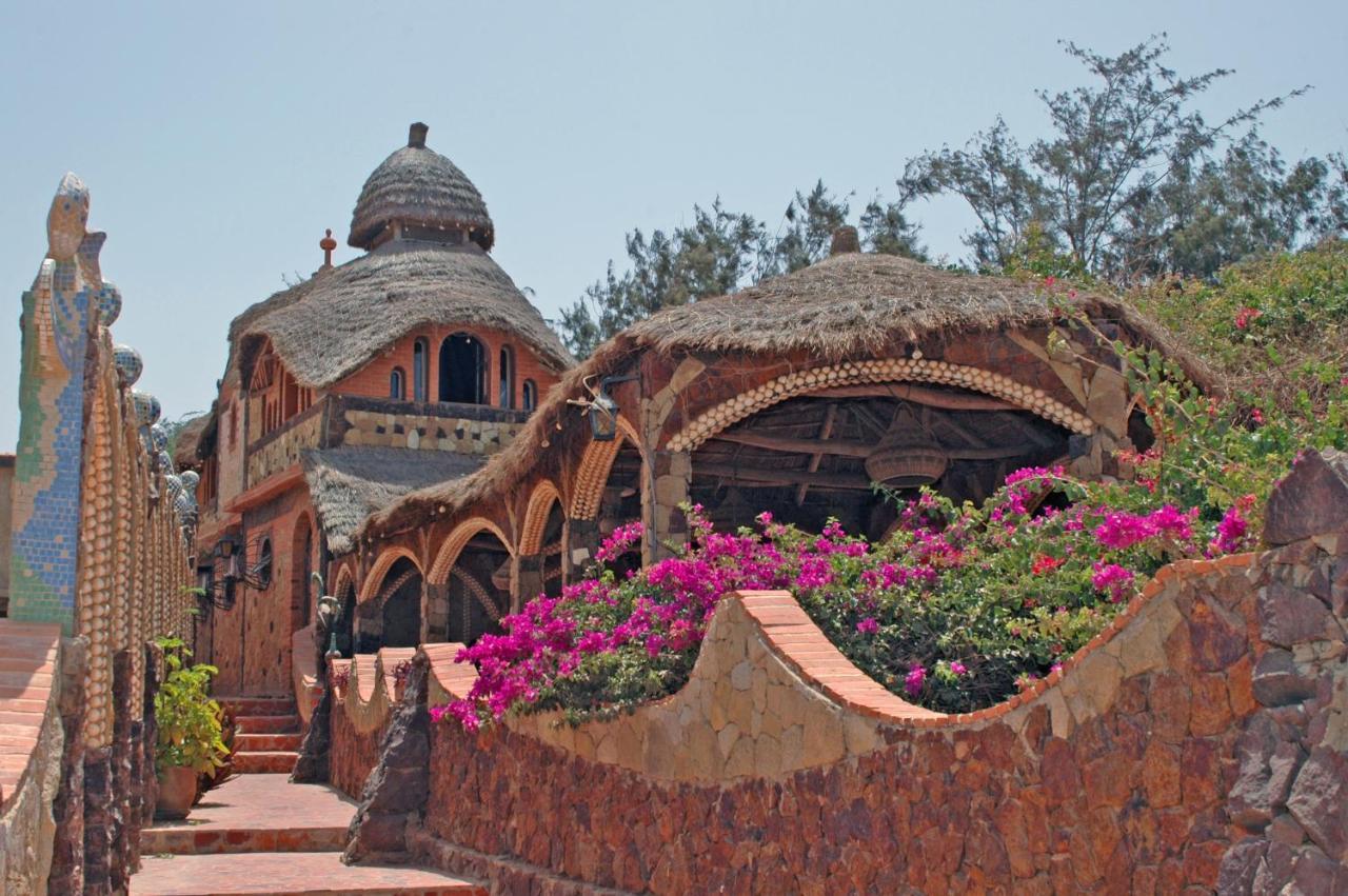 Hotel Sobo Bade Toubab Dialao Exterior foto