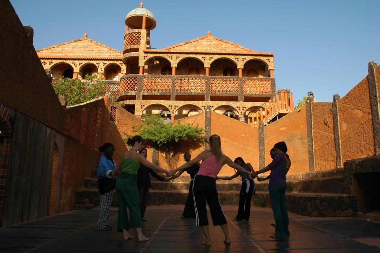 Hotel Sobo Bade Toubab Dialao Exterior foto