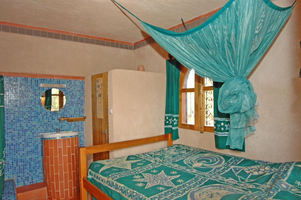 Hotel Sobo Bade Toubab Dialao Exterior foto